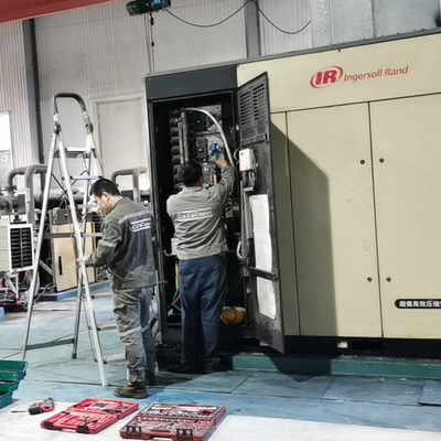 东汽铸造空压站英格索兰160KW空压机变频器检修服务